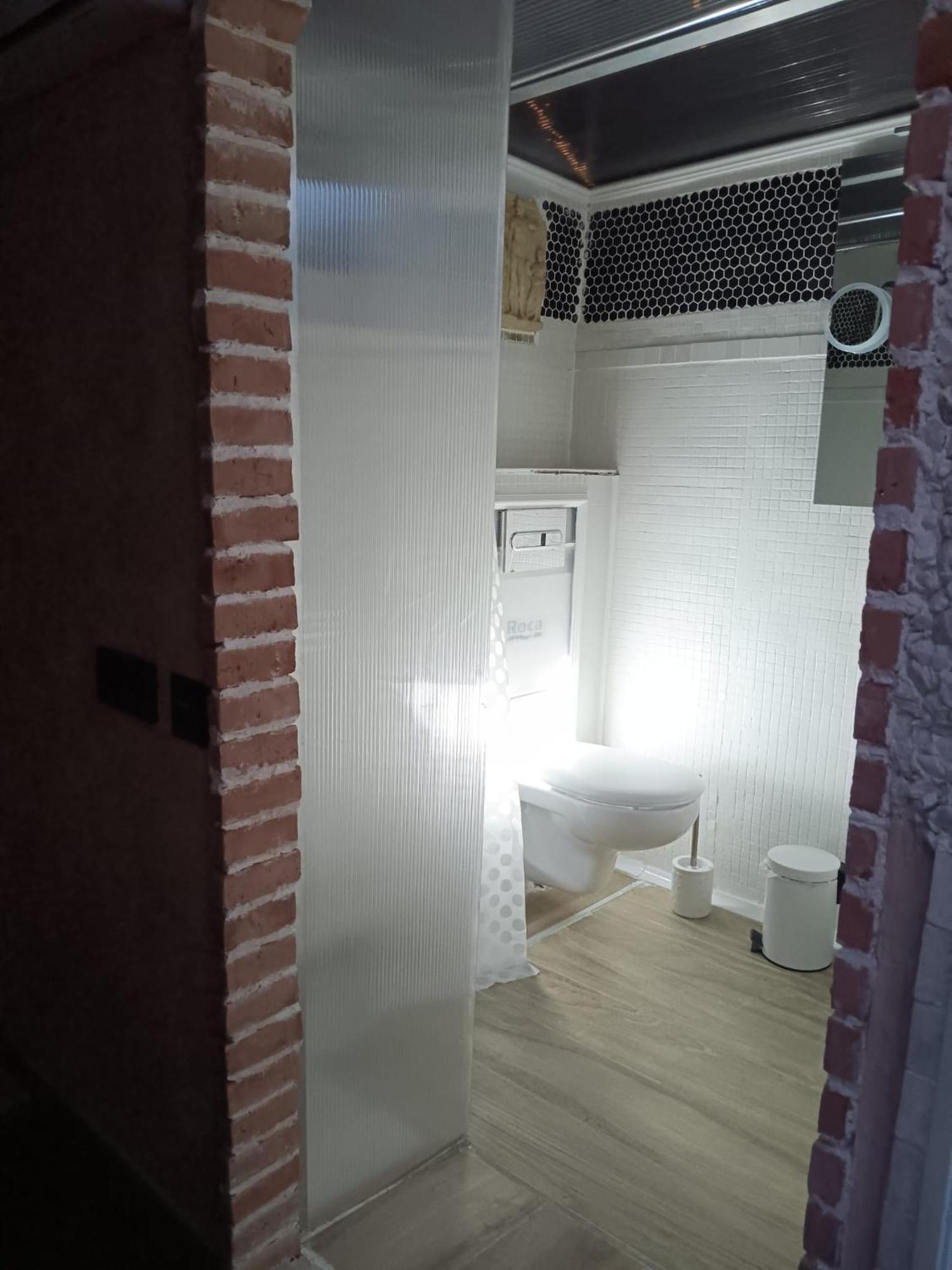 Hotel Tiny House Puebla de Vallbona Zewnętrze zdjęcie