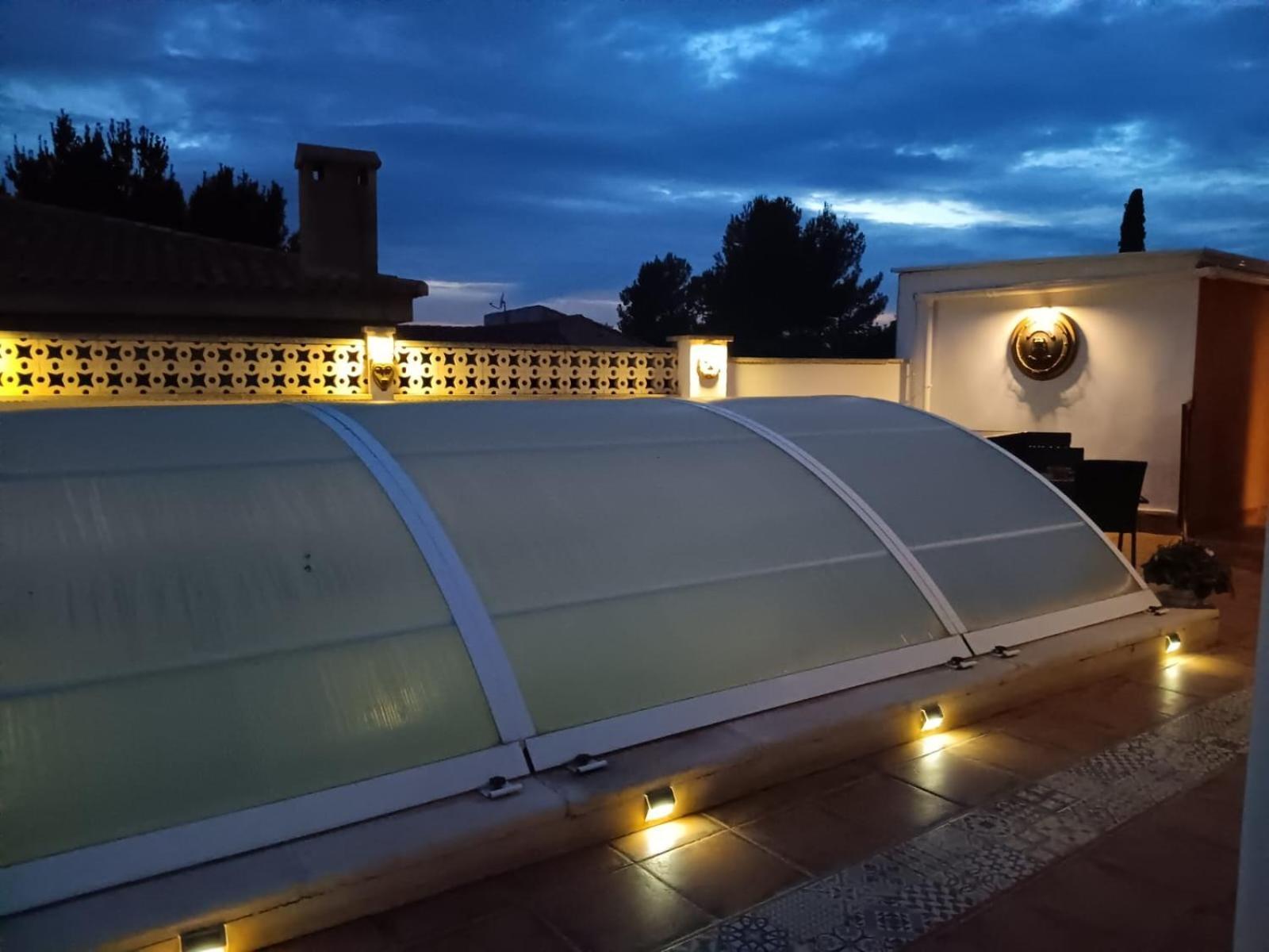 Hotel Tiny House Puebla de Vallbona Zewnętrze zdjęcie