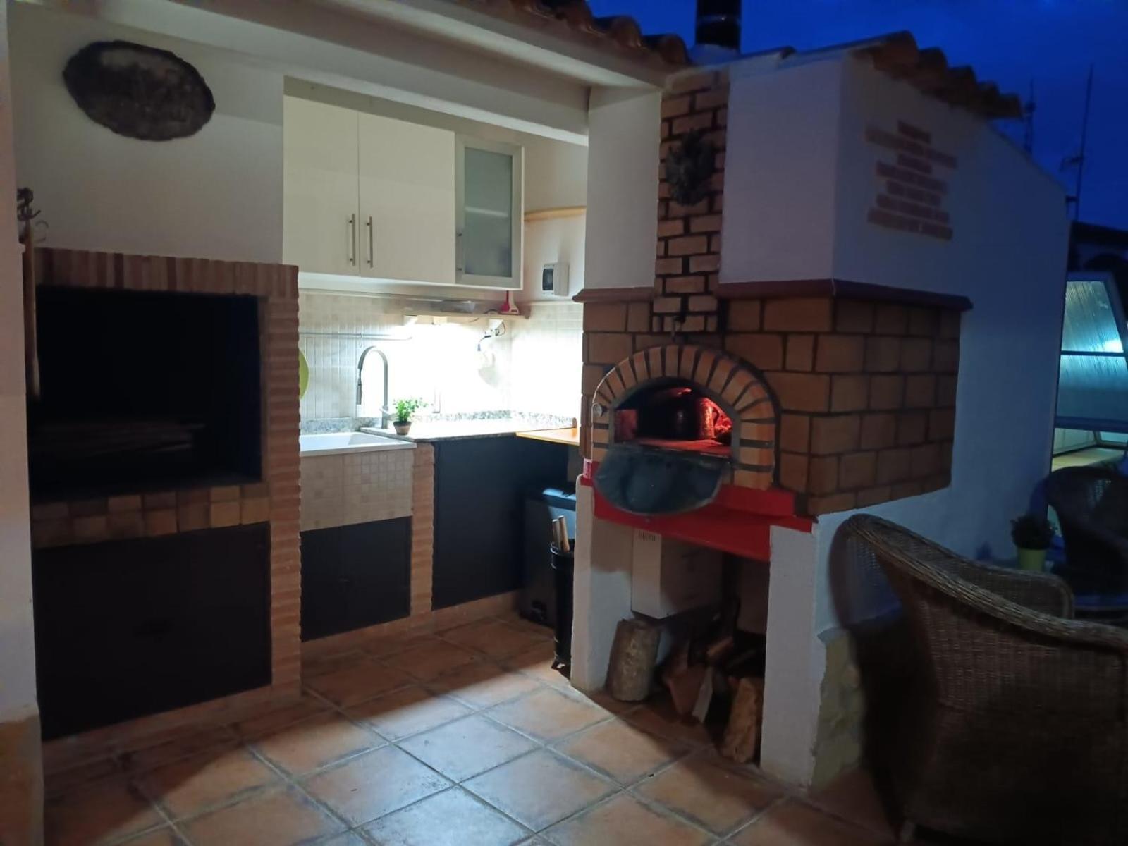 Hotel Tiny House Puebla de Vallbona Zewnętrze zdjęcie